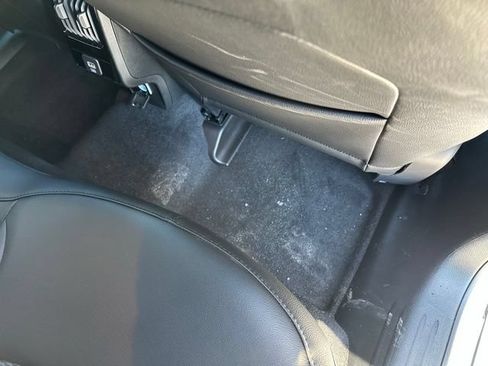 New 2026 Jeep Compass Latitude AWD/4WD image 17