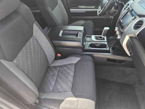 Used 2018 Toyota Tundra SR5 w/ SR5 Upgrade Package RWD image 19