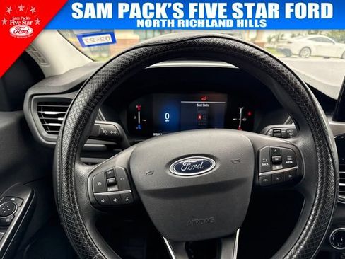 Used 2025 Ford Escape Active FWD image 8