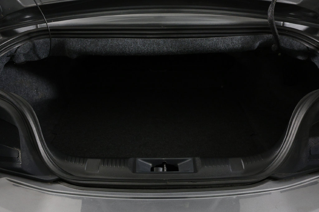 Used 2024 Ford Mustang Premium RWD image 19