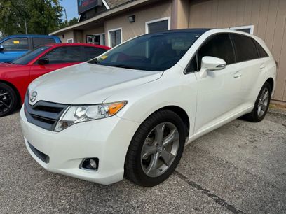 Used 2013 Toyota Venza LE w/ LE Preferred Pkg