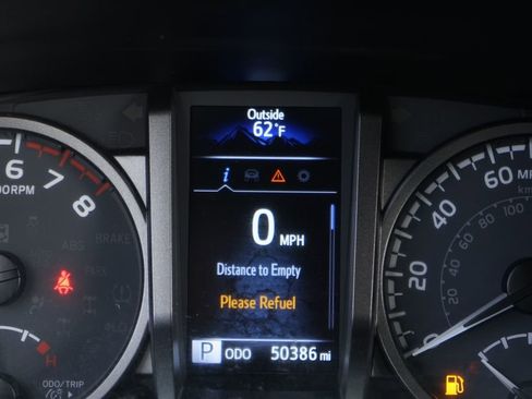Used 2021 Toyota Tacoma TRD Sport RWD image 22