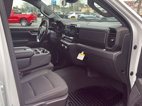 Used 2022 GMC Sierra 1500 Elevation AWD/4WD image 14