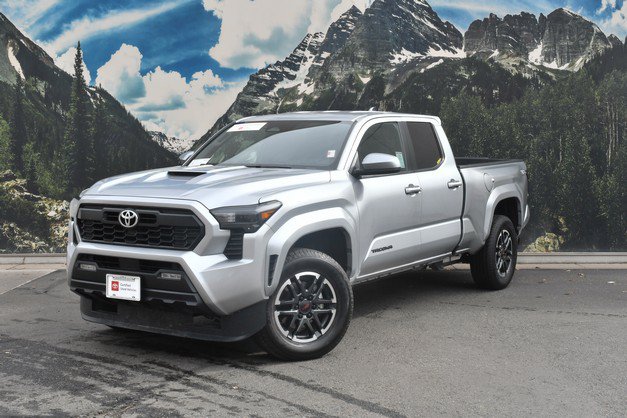 Certified 2024 Toyota Tacoma TRD Sport AWD/4WD image 6