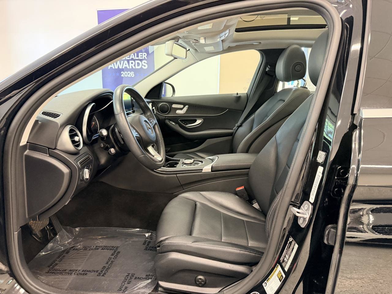 Used 2017 Mercedes-Benz C 300 Sedan image 17