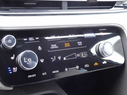 New 2026 INFINITI QX60 Autograph AWD/4WD image 34