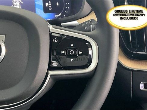 New 2026 Volvo XC60 B5 Plus w/ Protection Package Premier image 23