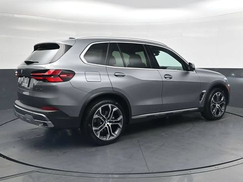 Used 2026 BMW X5 sDrive40i w/ Climate Comfort Package RWD image 4