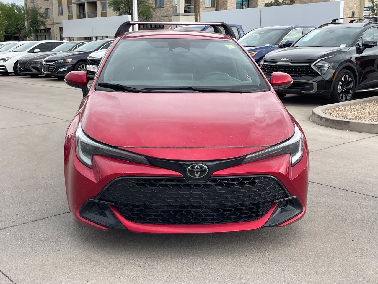 Used 2025 Toyota Corolla SE FWD image 2