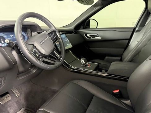Used 2026 Land Rover Range Rover Velar Dynamic SE AWD/4WD image 6