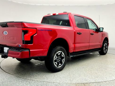Used 2023 Ford F150 Lightning XLT image 5