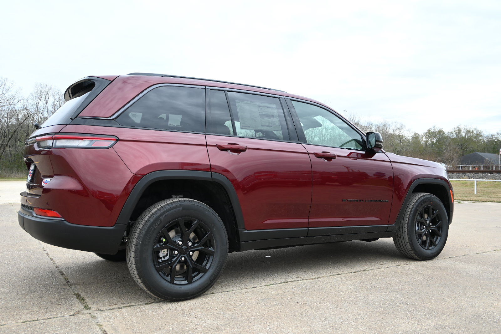 New 2026 Jeep Grand Cherokee Altitude AWD/4WD image 3