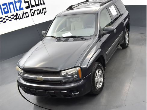 Used 2005 Chevrolet TrailBlazer LS w/ LS Preferred Equipment Group AWD/4WD image 17