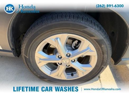 Used 2024 Honda HR-V LX image 3