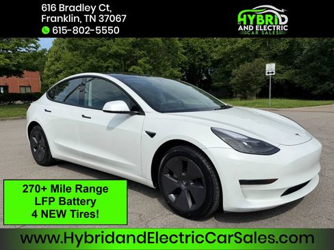 Used 2023 Tesla Model 3 Standard Range RWD image 1