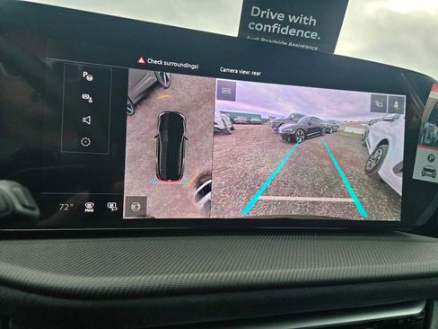 New 2025 Audi SQ5 Premium Plus image 29