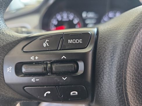 Certified 2021 Kia Rio S w/ Option Group 015 image 23