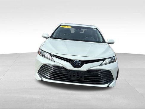 Used 2018 Toyota Camry XLE w/ Audio Package image 2