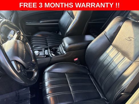Used 2019 Chrysler 300 S AWD/4WD image 14