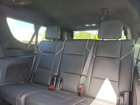 Used 2025 Cadillac Escalade ESV Premium Luxury w/ LPO, Floor Liner Package image 16