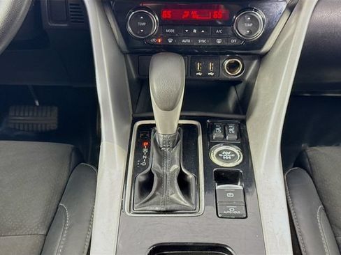 Used 2023 Mitsubishi Eclipse Cross SE AWD/4WD image 22
