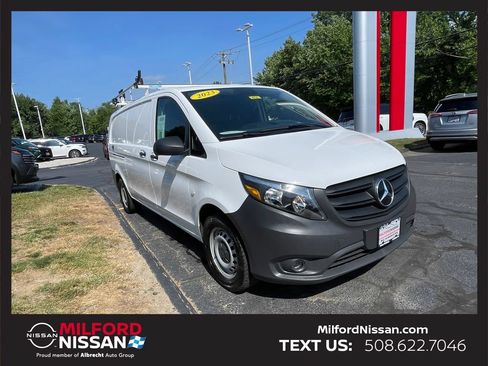 Used 2023 Mercedes-Benz Metris image 8