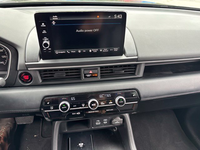 Certified 2023 Honda Pilot Touring image 18