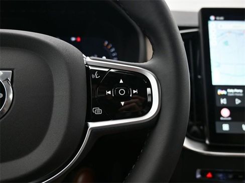 New 2026 Volvo XC90 B6 Plus w/ Protection Package Premier image 25