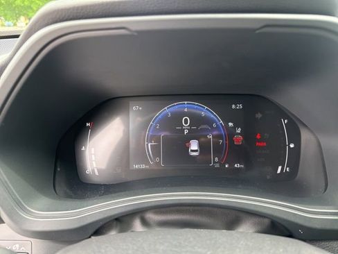 Used 2025 Toyota Grand Highlander FWD image 29