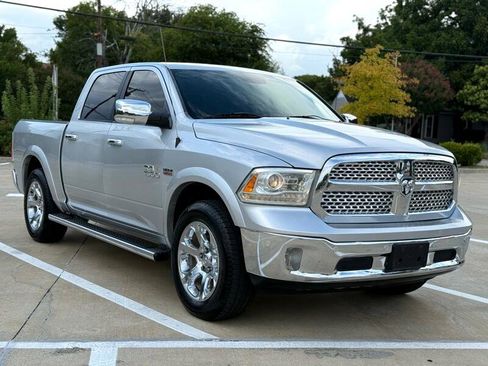 Used 2015 RAM 1500 Laramie w/ Convenience Group image 3