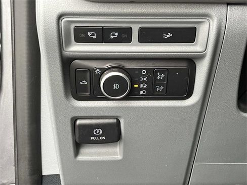 Used 2022 Ford F150 XLT w/ Equipment Group 302A High image 27