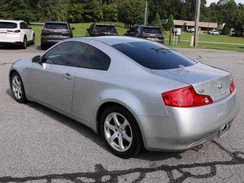 Used 2003 INFINITI G35 Coupe w/ Premium Pkg RWD image 3