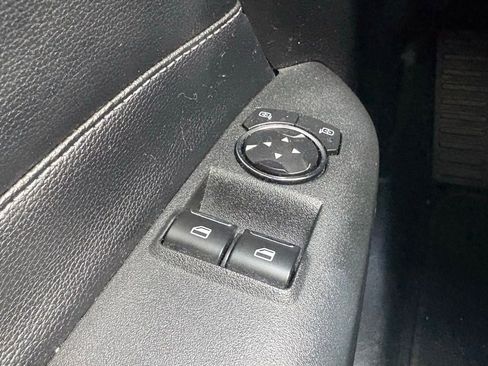 Used 2021 Ford Mustang Premium image 23