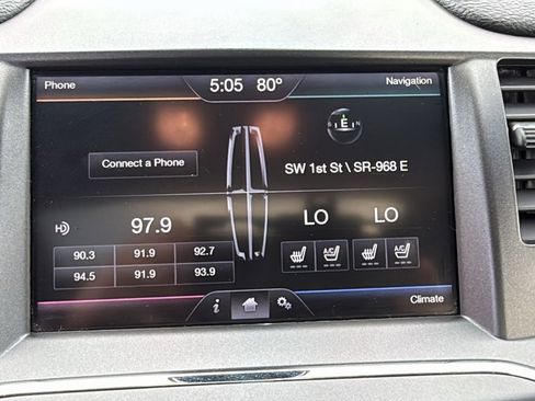 Used 2014 Lincoln MKS AWD w/ Equipment Group 101A image 25