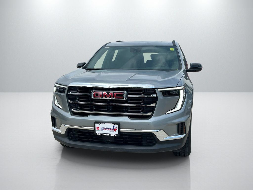 Used 2025 GMC Acadia Elevation FWD image 2