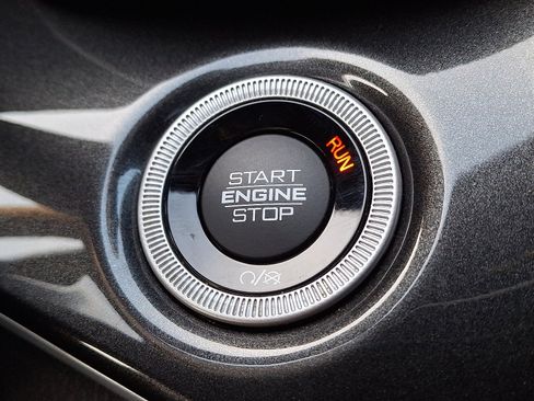 Certified 2023 Jeep Grand Cherokee Altitude image 23