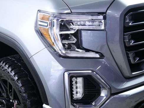 Used 2022 GMC Sierra 1500 AT4 w/ AT4 Premium Package AWD/4WD image 16