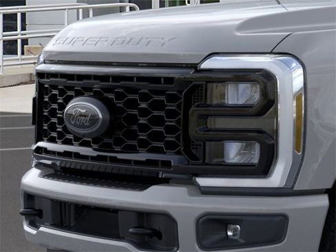 New 2026 Ford F350 XLT w/ XLT Premium Package image 17