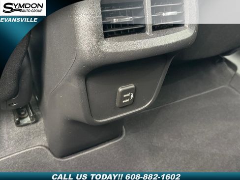 Used 2021 Chevrolet Equinox LT image 9