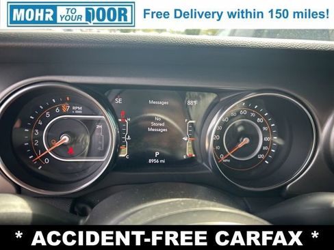 Used 2023 Jeep Gladiator Willys image 18