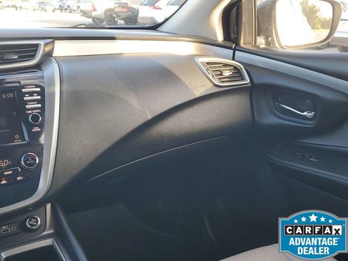 Used 2022 Nissan Murano S image 28