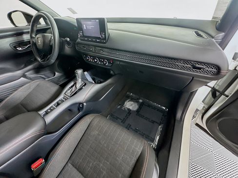 Certified 2023 Honda HR-V Sport image 29