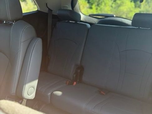 Used 2020 Buick Enclave Essence w/ Sound and Sites Package FWD image 24