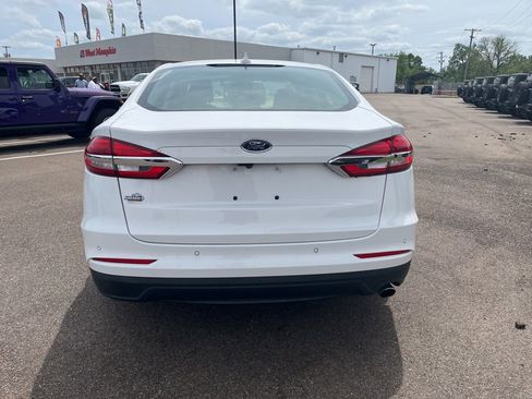 Used 2020 Ford Fusion SE FWD image 6