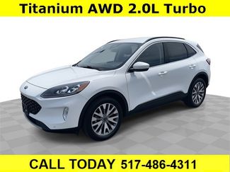 Used 2022 Ford Escape Titanium image 1