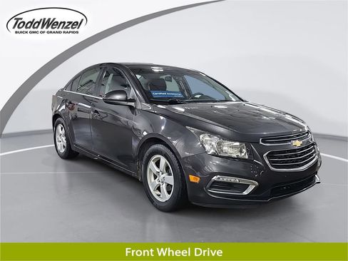 Certified 2016 Chevrolet Cruze LT w/ Technology Package FWD image 1