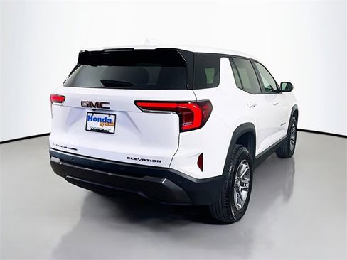 Used 2025 GMC Terrain Elevation image 9