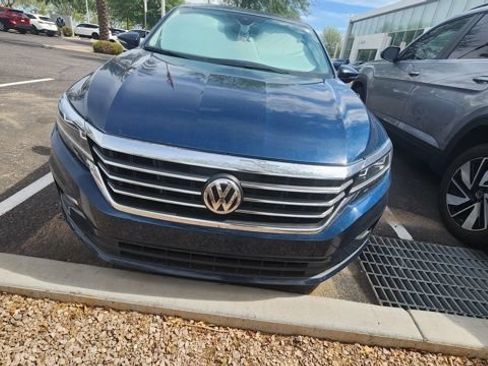 Used 2022 Volkswagen Passat 2.0T SE FWD image 5