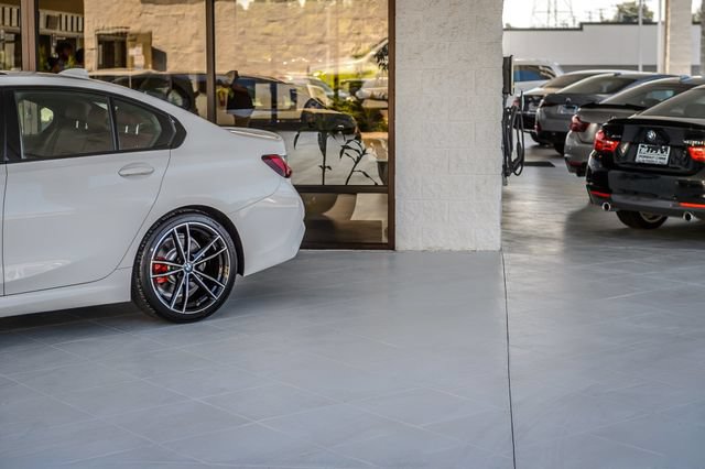 Used 2022 BMW 330i Sedan w/ M Sport Package RWD image 58
