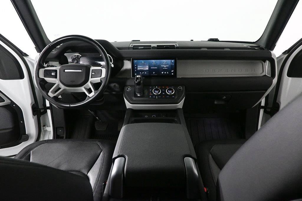 Used 2023 Land Rover Defender 110 X-Dynamic SE AWD/4WD image 6